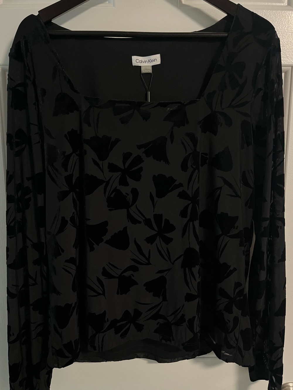 NWT Calvin Klein Black Floral Square Neck Long Sleeve Top Size XL
